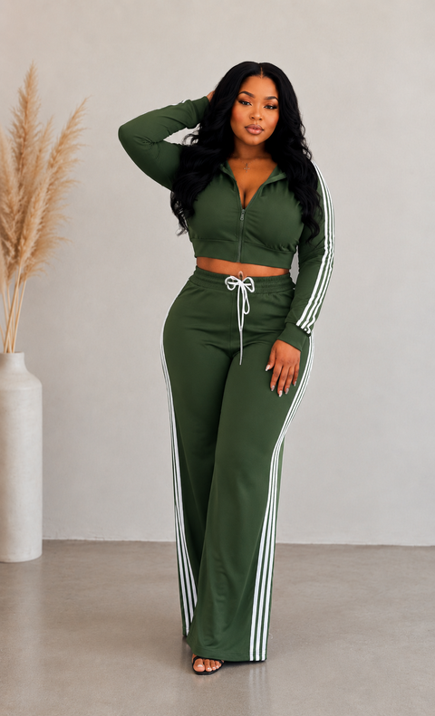 Side Striped Zip Up Top & Pants Set (Plus)