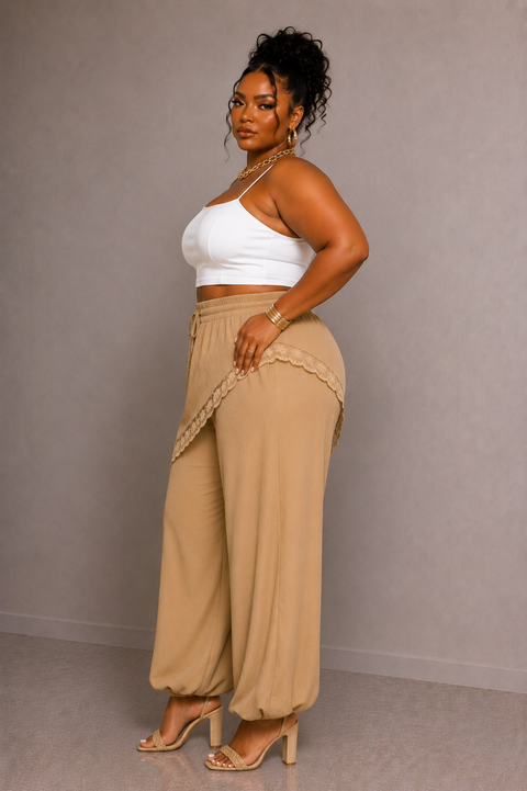 Lace Trim Folded Jogger (Plus)