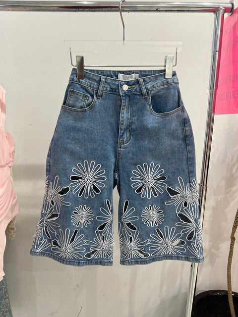 Flower Embroidery Hem Denim Jorts