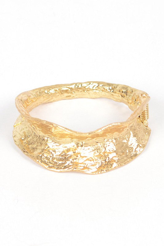 Texture Designed Statement Bangle