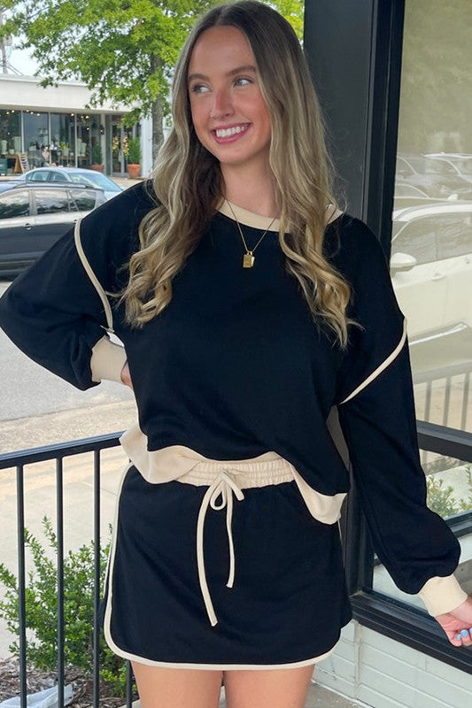 Color Loose Pullover and Lace-up Waist Skort Set