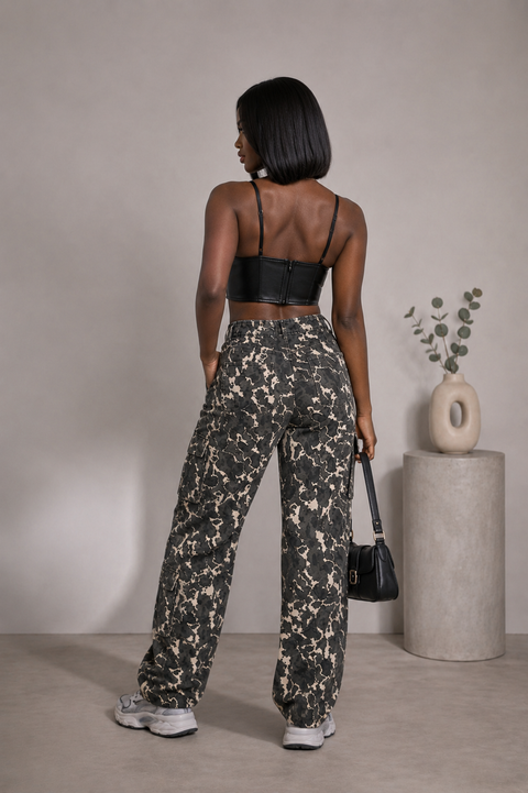 Multi Pocket Wide Leg Camo Pants